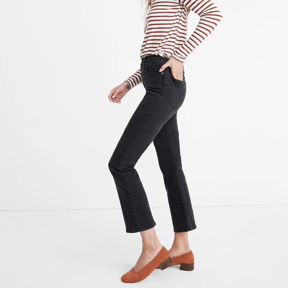 Madewell Cali Demi-Boot Jeans in Bellspring Wash: Button-Front Edition Black 26 - Picture 2 of 9